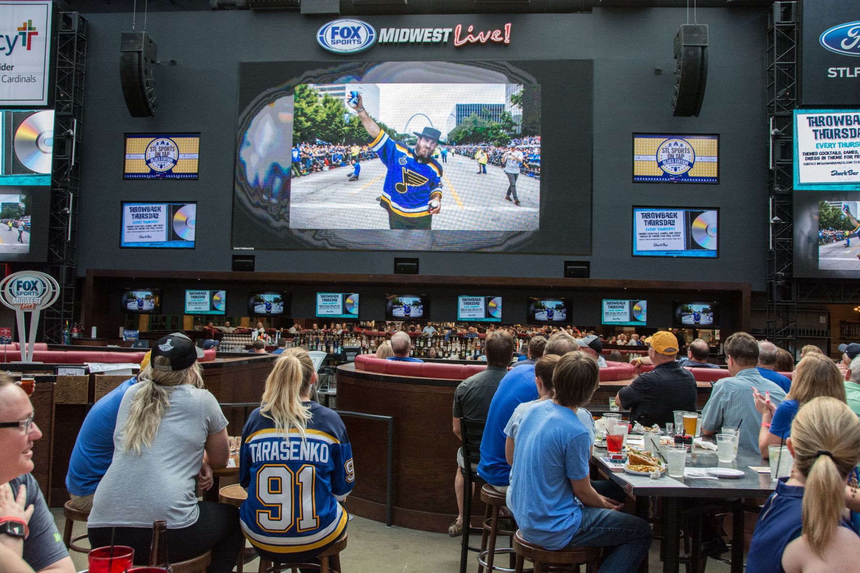 iParty Sports on Tap: St. Louis Blues edition